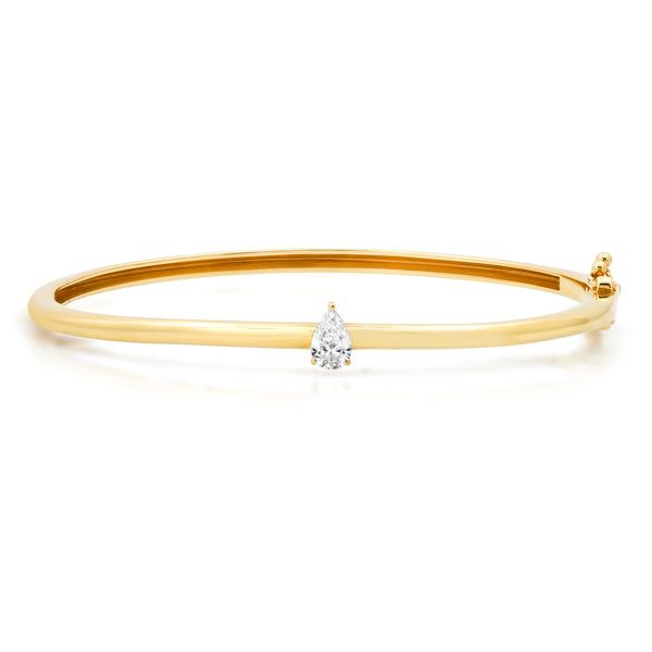 SOLITAIRE PEAR DIAMOND BANGLE, 14kt GOLD