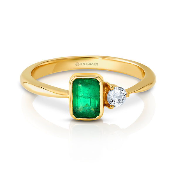Beaming diamond & emerald ring, 14kt gold